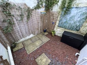 Photo 16- click for photo gallery